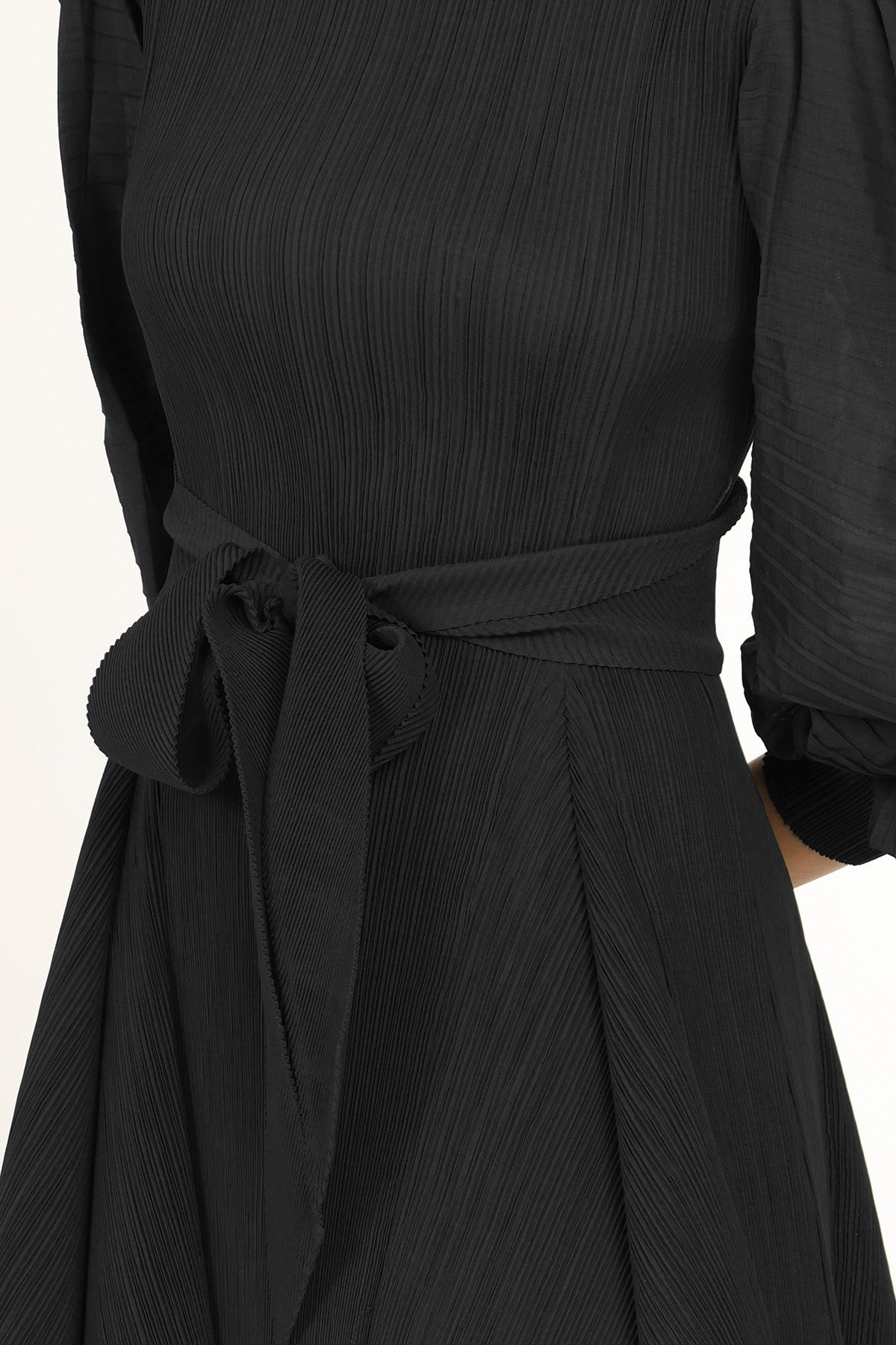 Bowtie Waist Pleated Maxi Dress – VelvetModest Signature Luxe