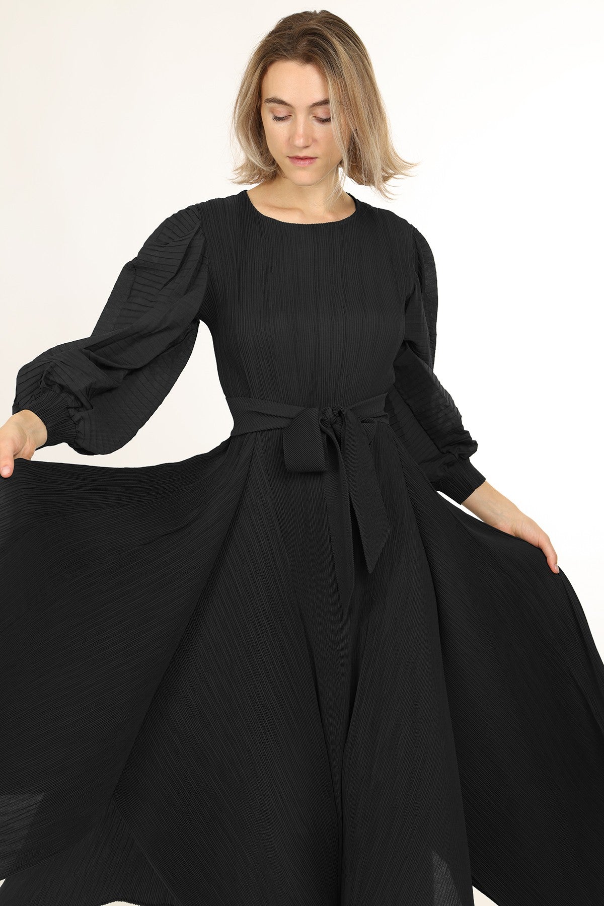 Bowtie Waist Pleated Maxi Dress – VelvetModest Signature Luxe